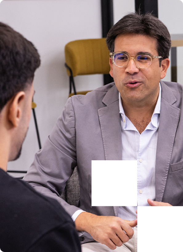 Fran Fernández, asesor inmobiliario